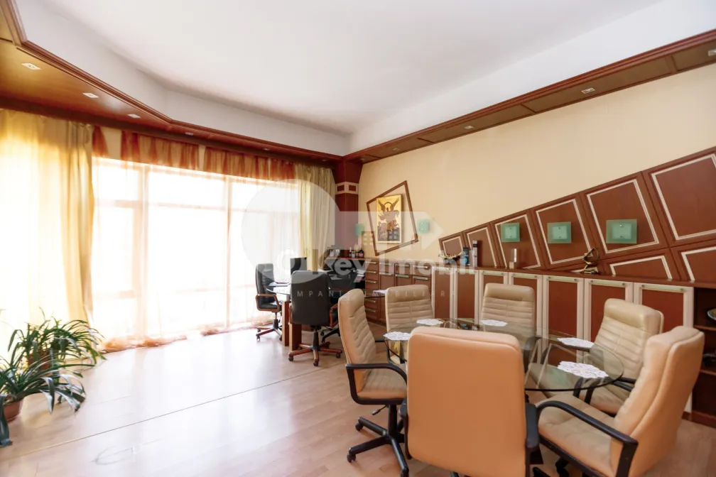 Spațiu comercial, Botanica, DACIA