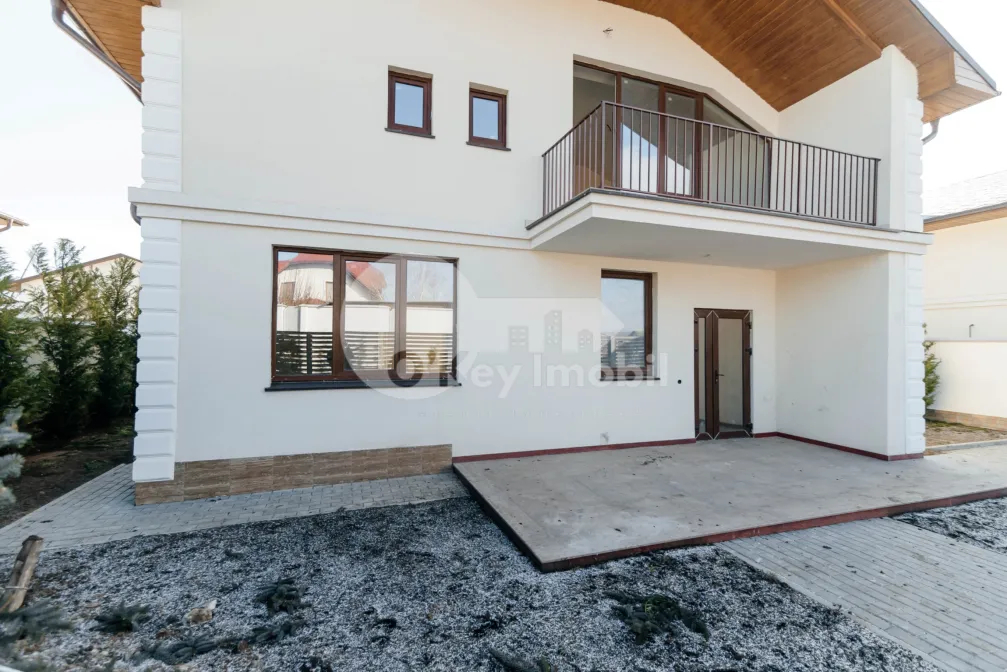 Дом, КОЖУШНА