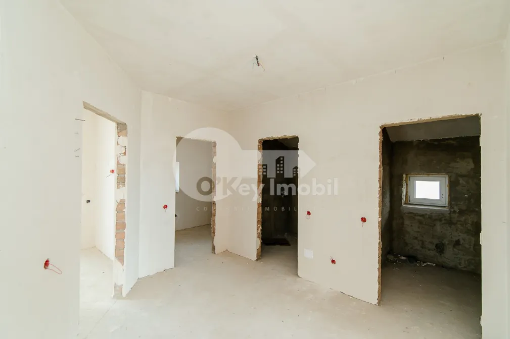 Дом, КОЖУШНА