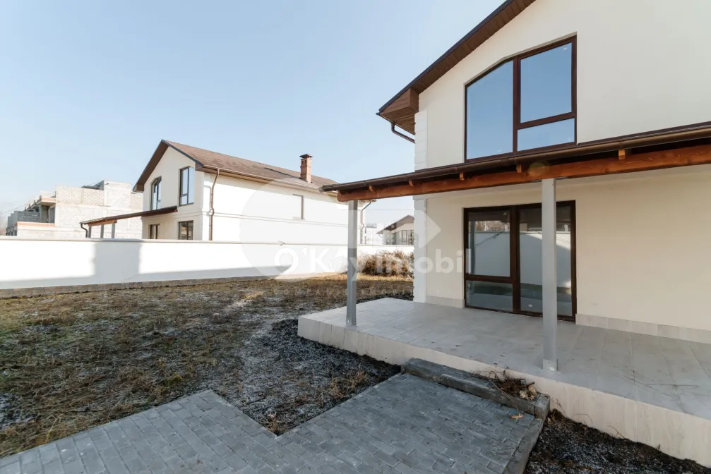 Дом, КОЖУШНА