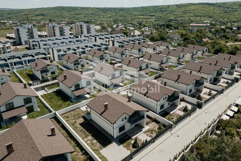 Дом, КОЖУШНА