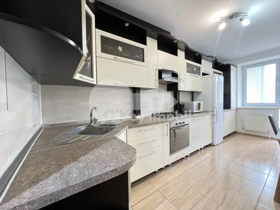 Квартира, Центр, ПЕТРУ МОВИЛЭ