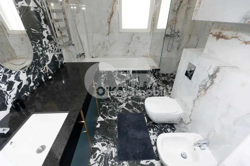 Apartament, Centru, MOARA ROȘIE