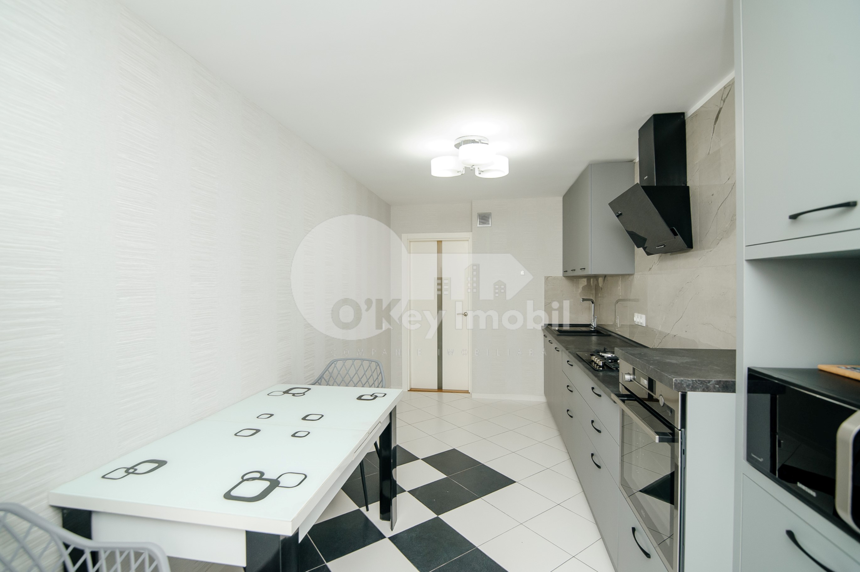 Apartament, Centru, PETRU MOVILĂ
