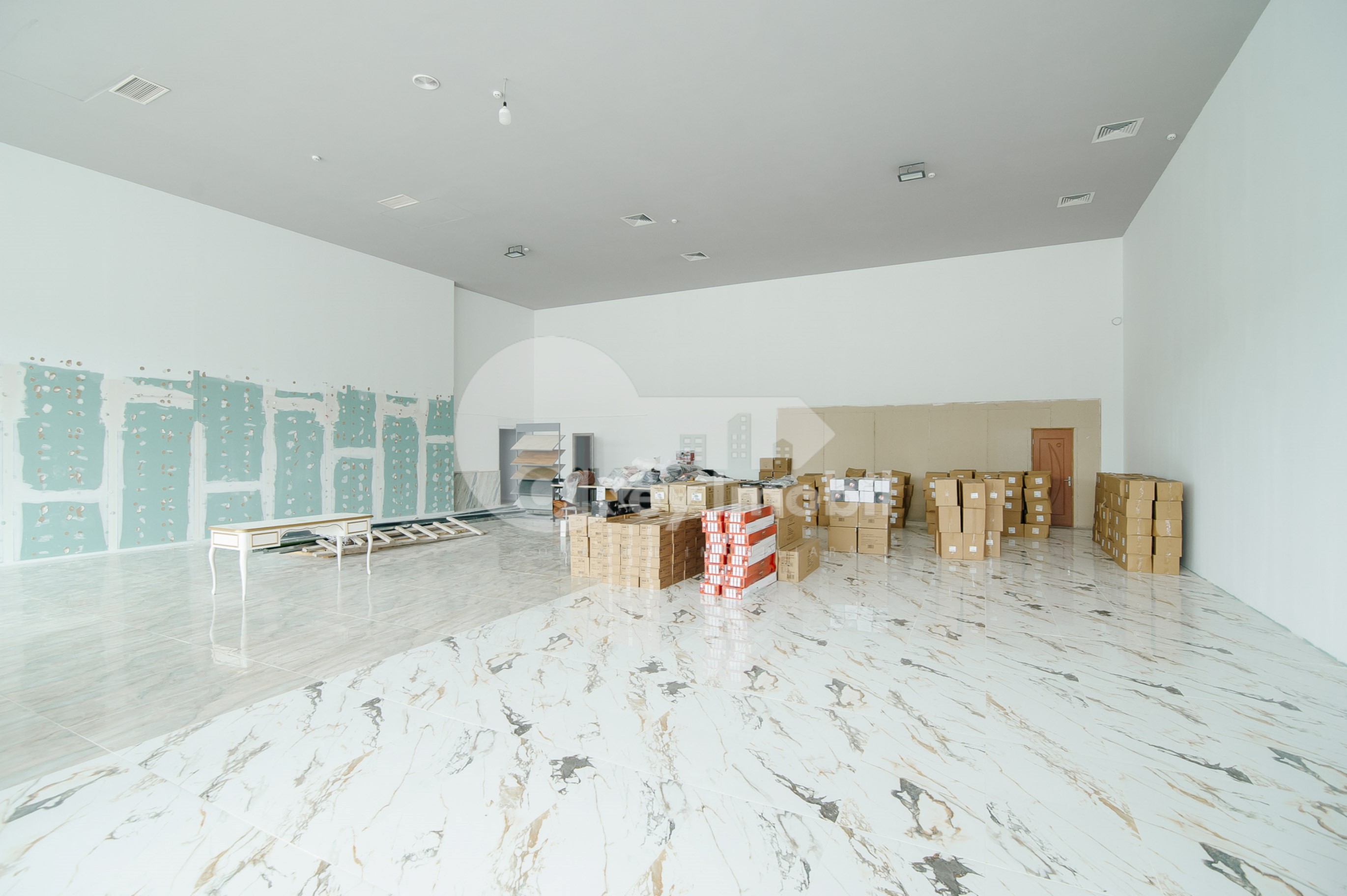 Spațiu comercial, ORHEI