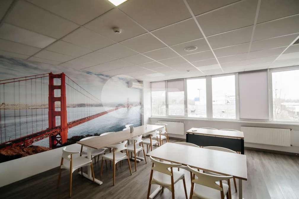 Офис, Буюканы, КАЛЯ ЕШИЛОР