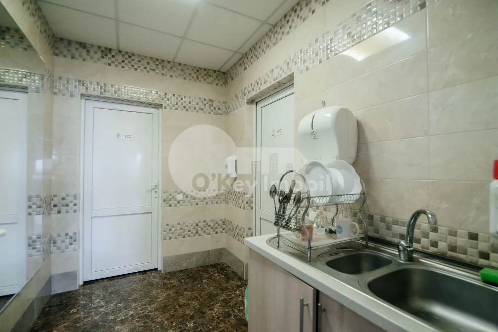 Офис, Буюканы, КАЛЯ ЕШИЛОР