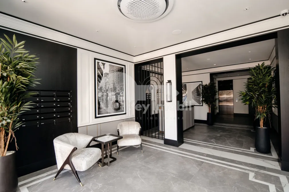 Офис, Центр, МИХАЙ ЕМИНЕСКУ