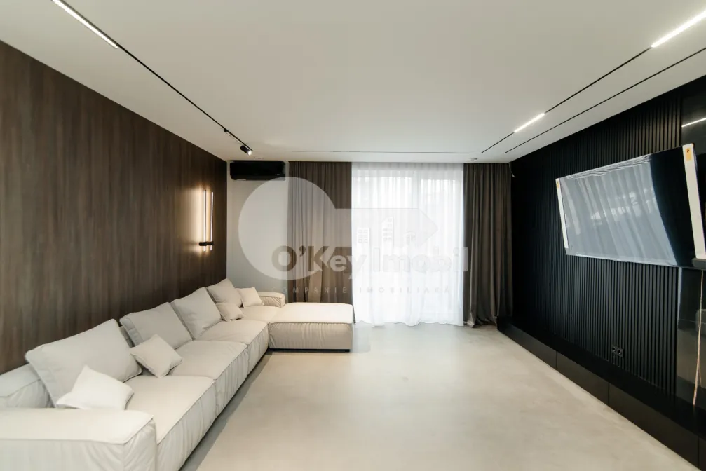 Casă, Botanica, PĂȘUNILOR