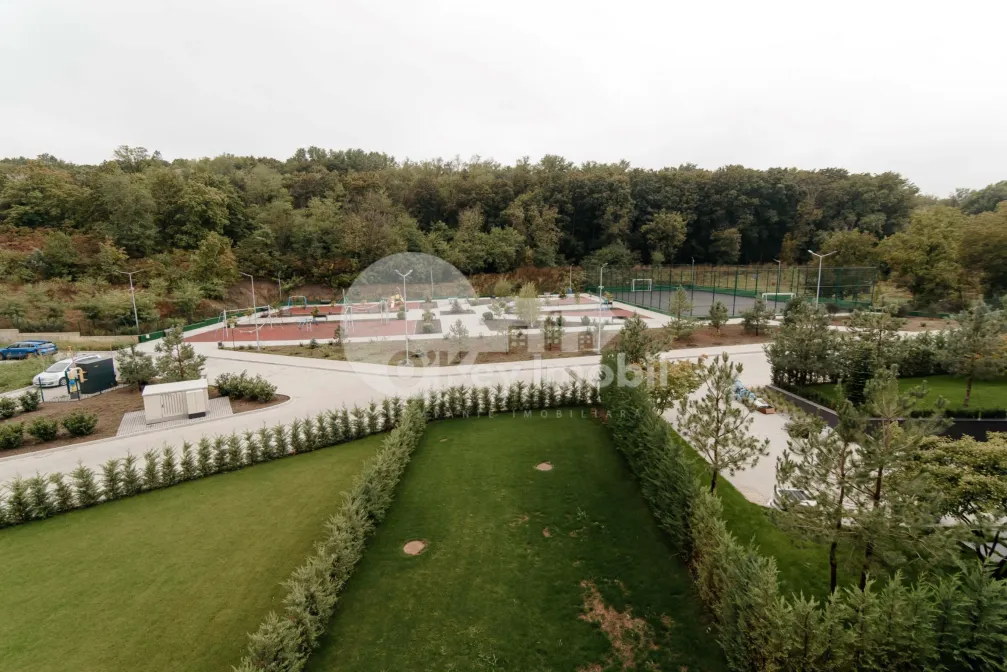 Casă, Botanica, PĂȘUNILOR