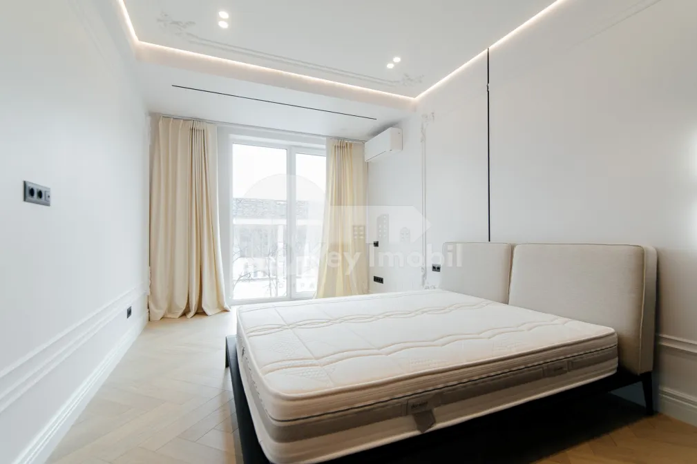 Квартира, Центр, ТРИКОЛОРУЛУЙ