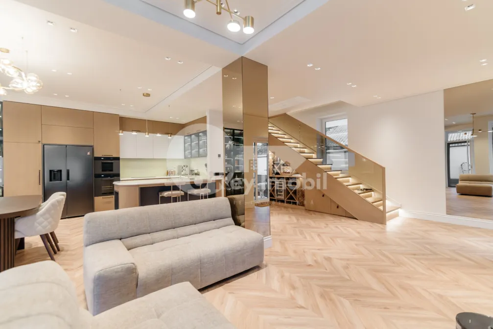 Casă, Telecentru, DRUMUL VIILOR