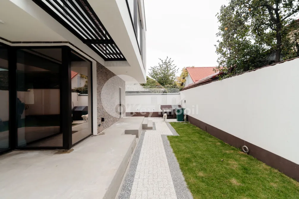 Casă, Telecentru, DRUMUL VIILOR