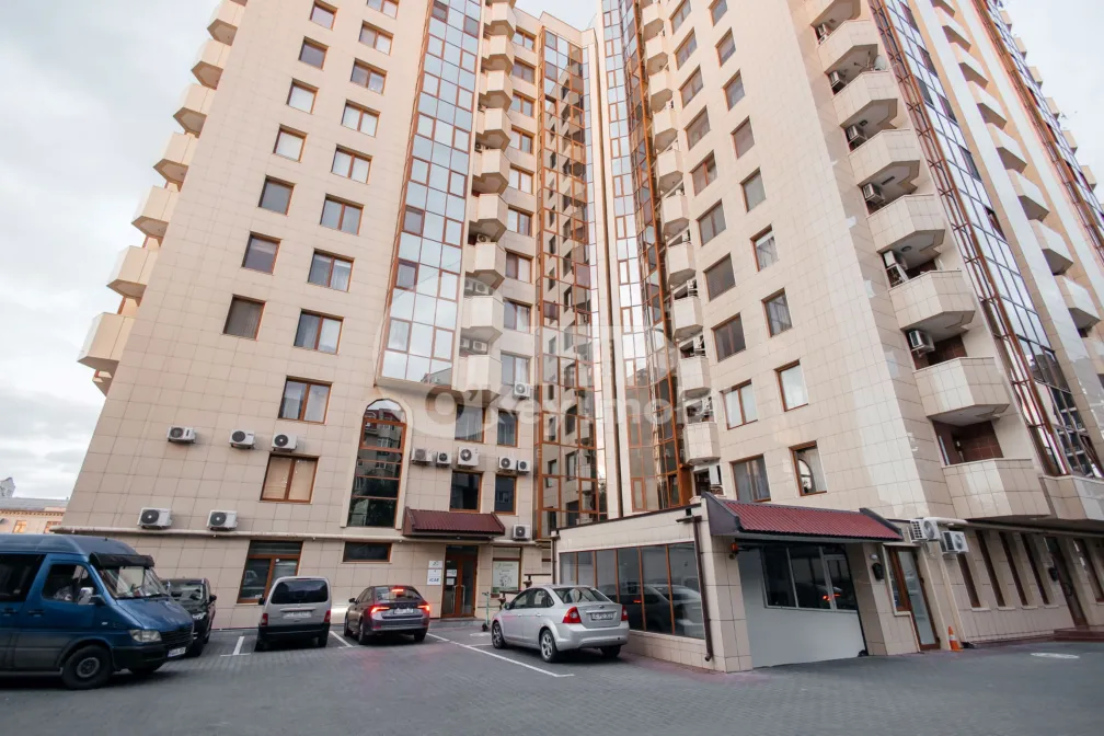 Офис, Центр, ШТЕФАН ЧЕЛ МАРЕ