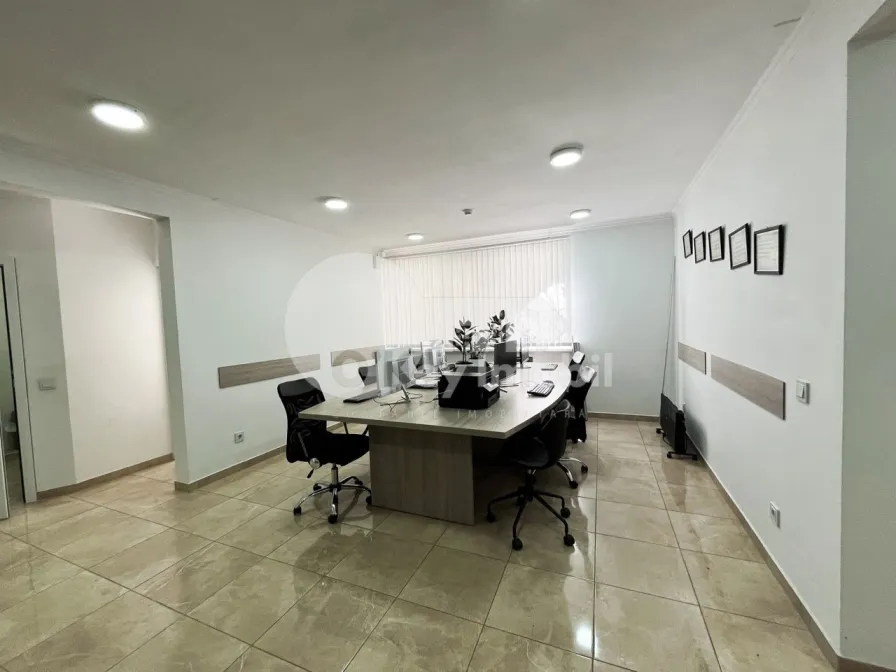 Офис, Центр, ВАЛЯ ТРАНДАФИРИЛОР