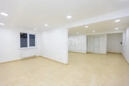 Офис, Центр, ВАЛЯ ТРАНДАФИРИЛОР