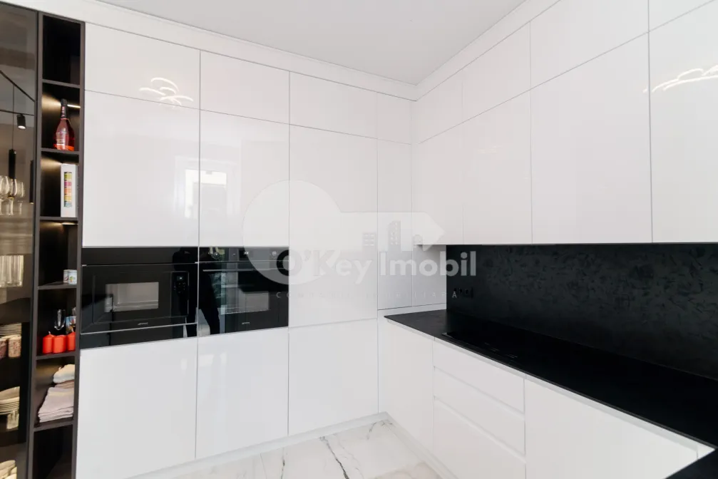 Duplex, Botanica, PĂȘUNILOR