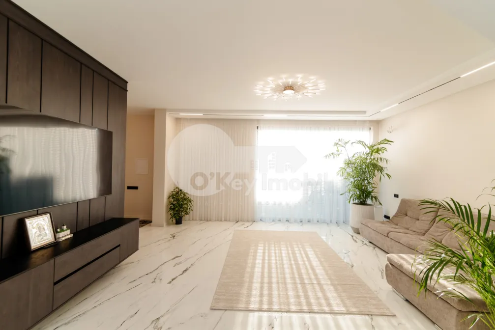 Duplex, Botanica, PĂȘUNILOR