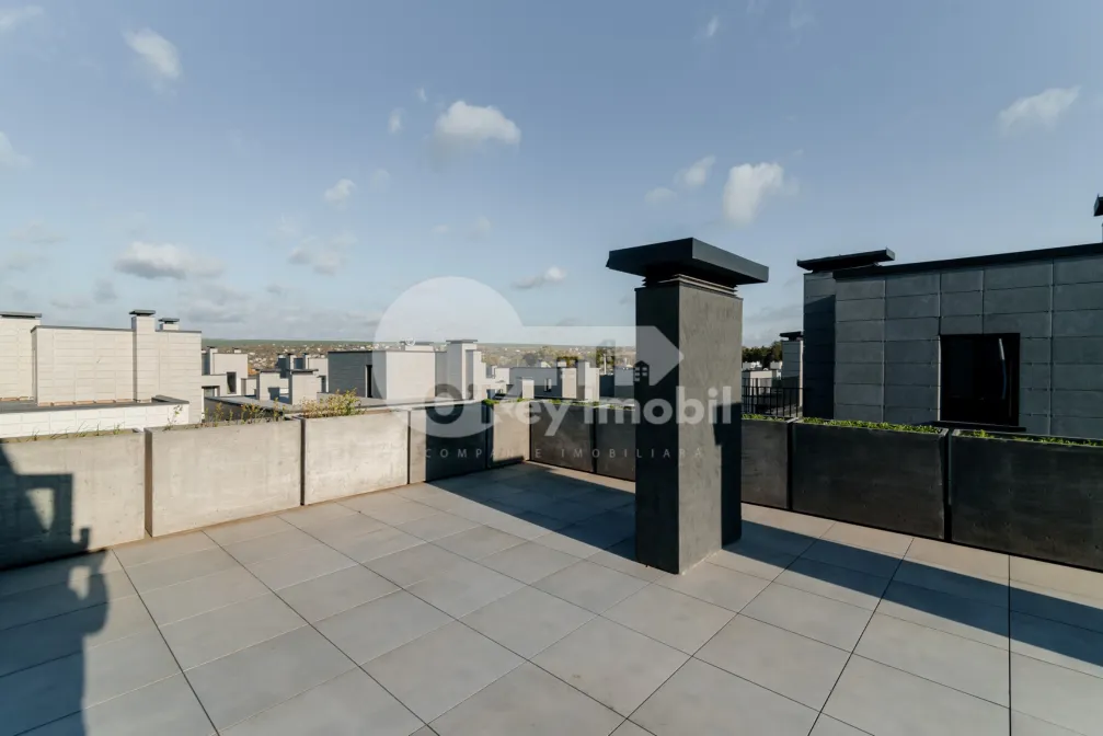 Duplex, Botanica, PĂȘUNILOR