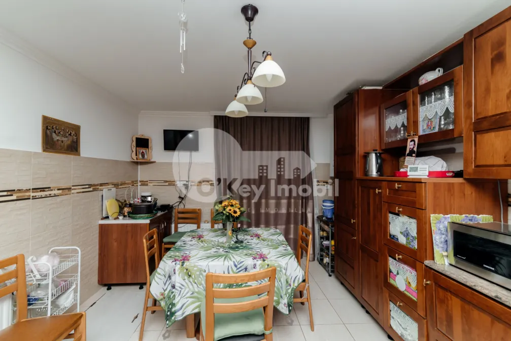 Дом, БУЮКАНЫ