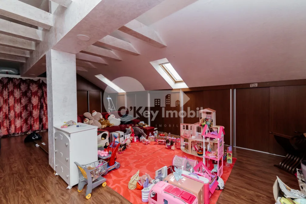 Дом, БУЮКАНЫ