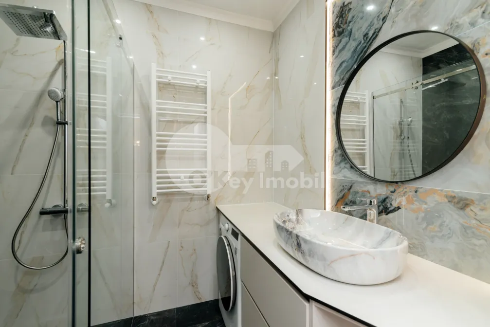 Apartament, Centru, PETRU MOVILĂ