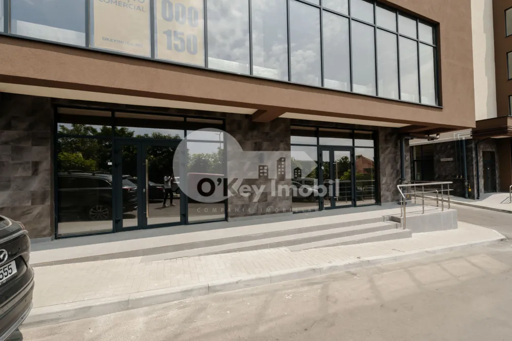 Spațiu comercial, DUMBRAVA