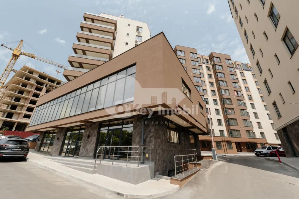 Spațiu comercial, DUMBRAVA