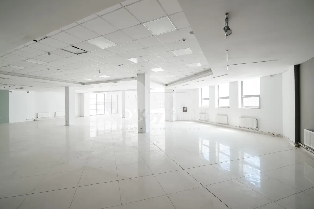 Spațiu comercial, Botanica, DECEBAL