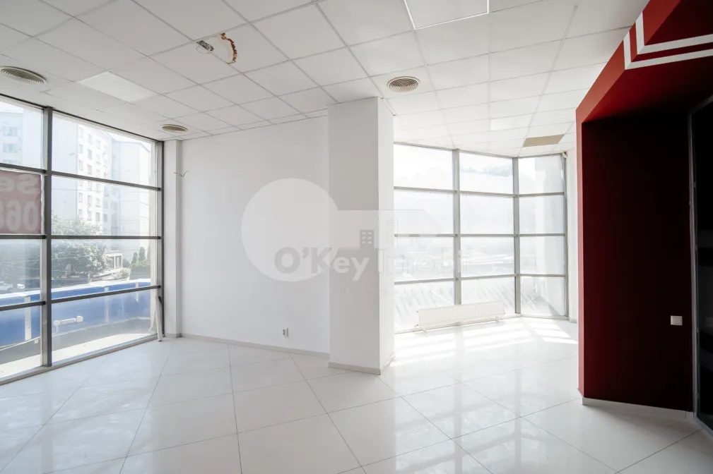 Spațiu comercial, Botanica, DECEBAL