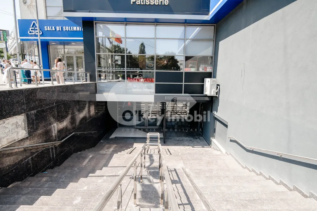 Spațiu comercial, Botanica, DECEBAL