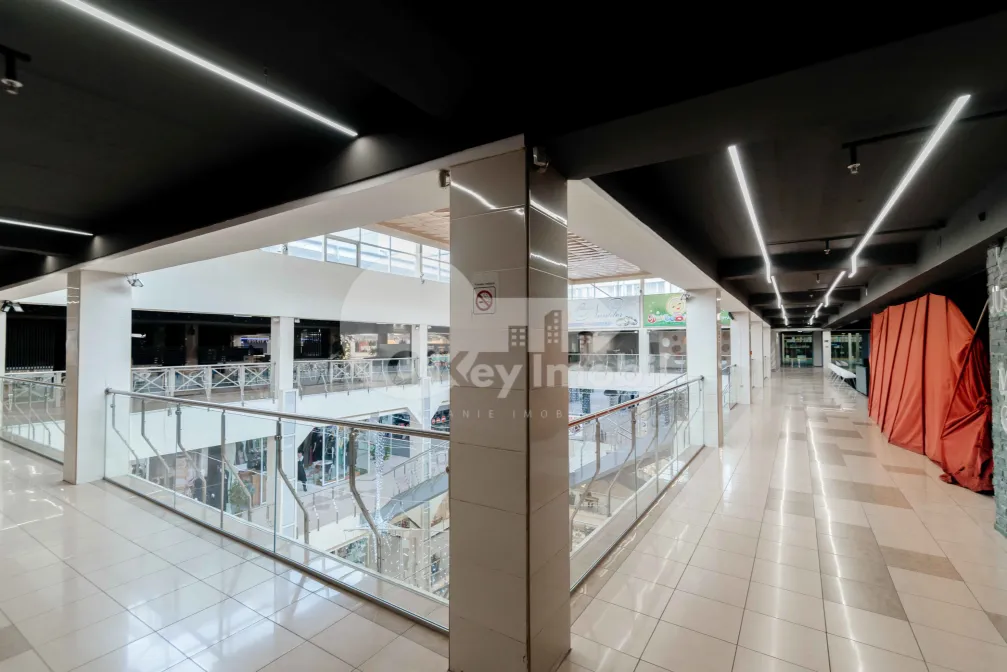 Spațiu comercial, Botanica, DECEBAL