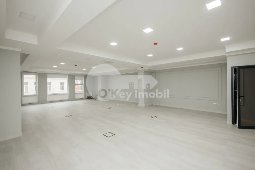 Oficiu, Centru, MIHAI EMINESCU