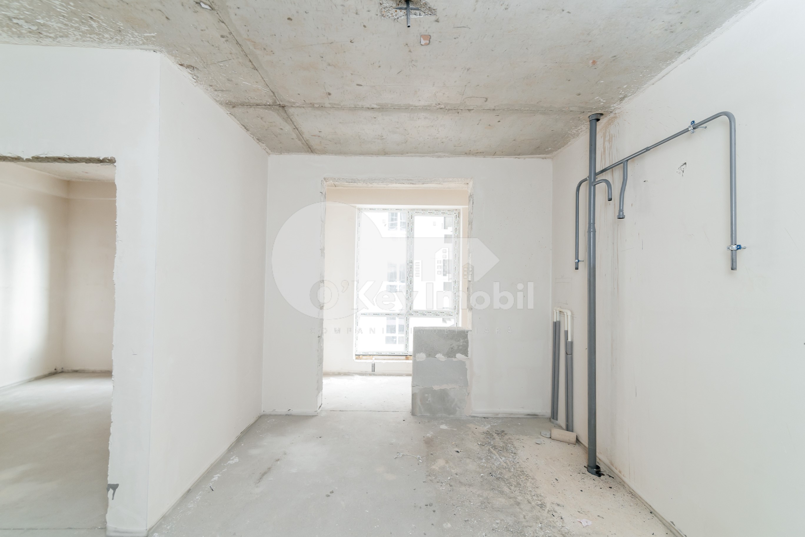 Apartament, STRĂȘENI