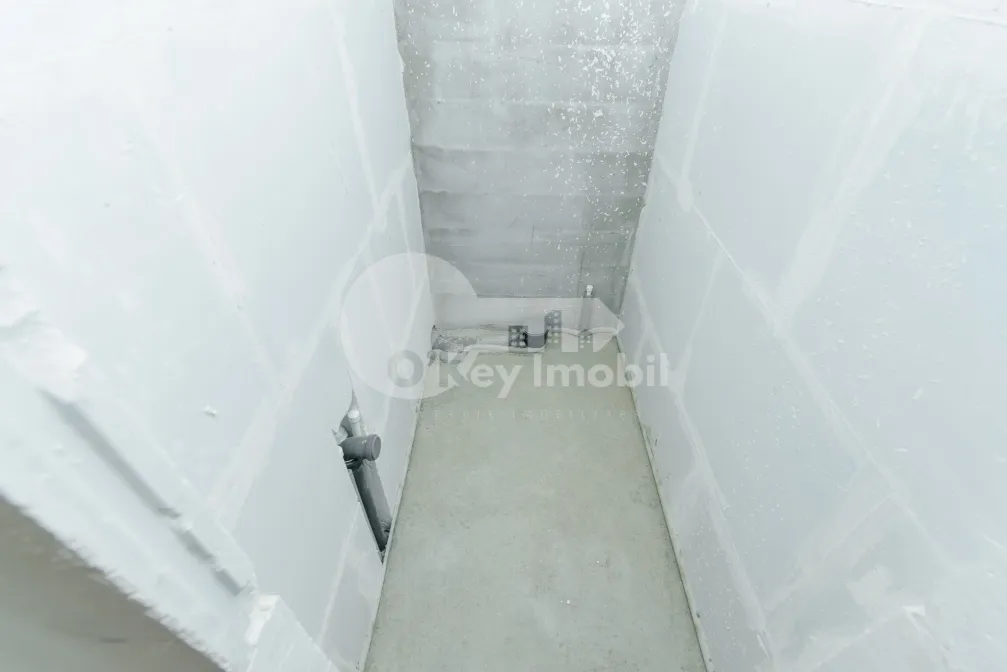 Apartament, STRĂȘENI