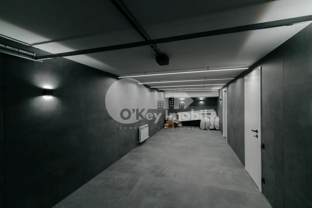 Casă, Centru, LACULUI