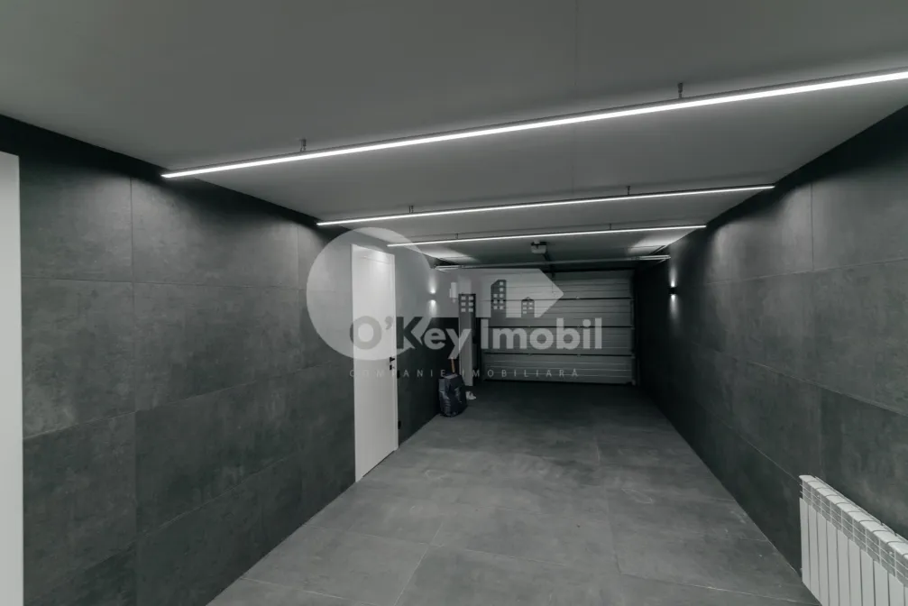 Casă, Centru, LACULUI