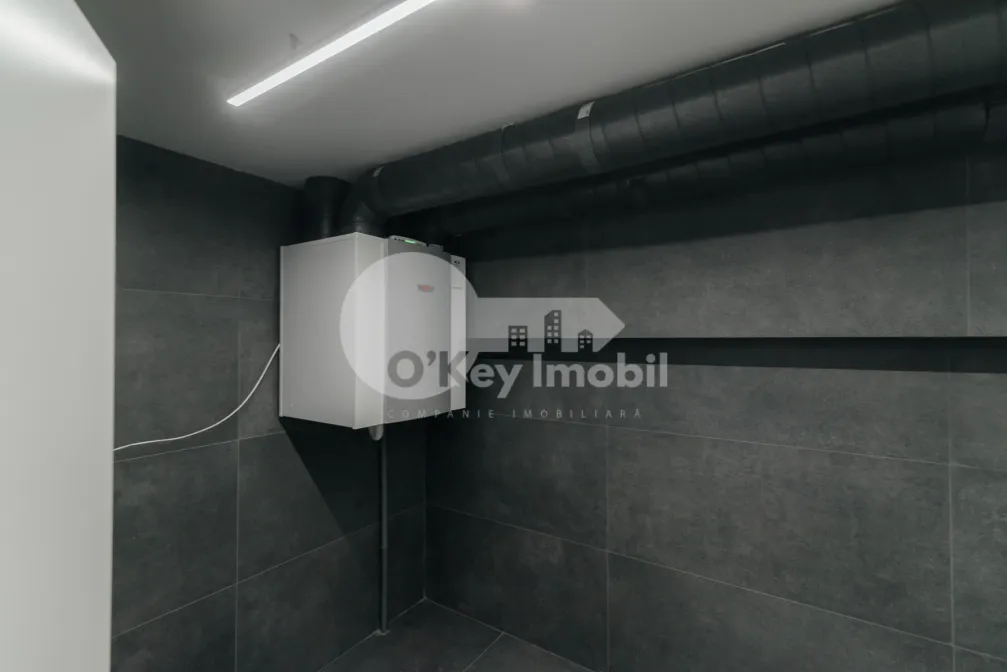 Casă, Centru, LACULUI