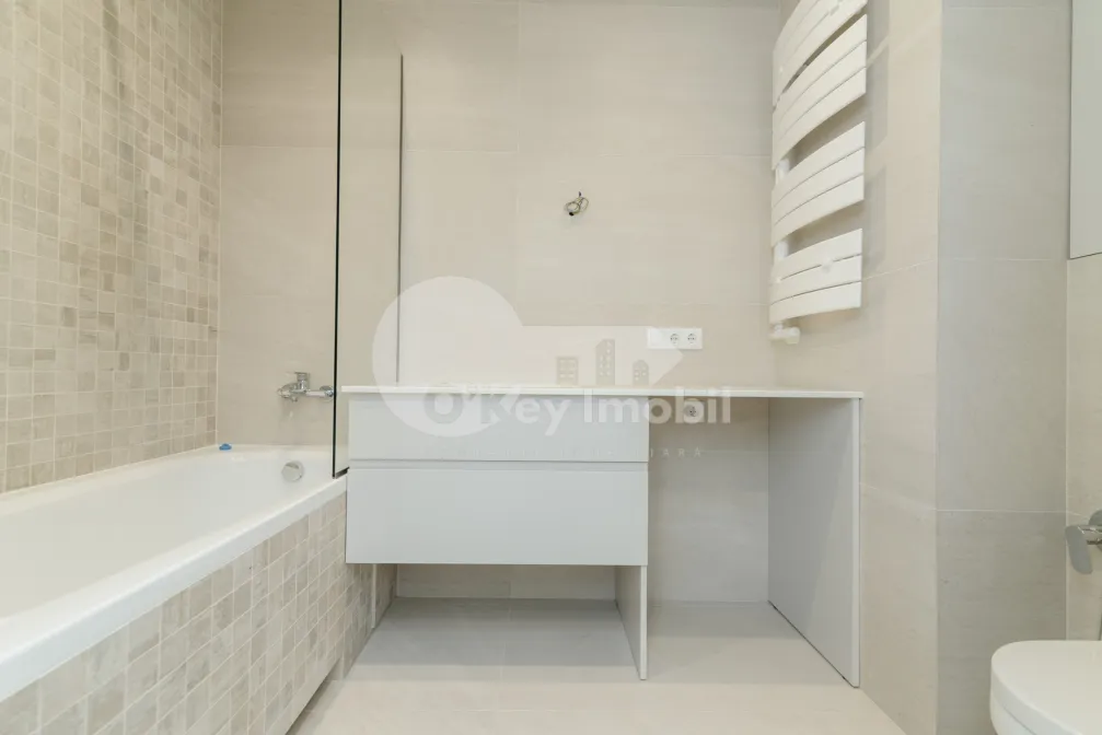 Apartament, Centru, ALEXANDRU CEL BUN