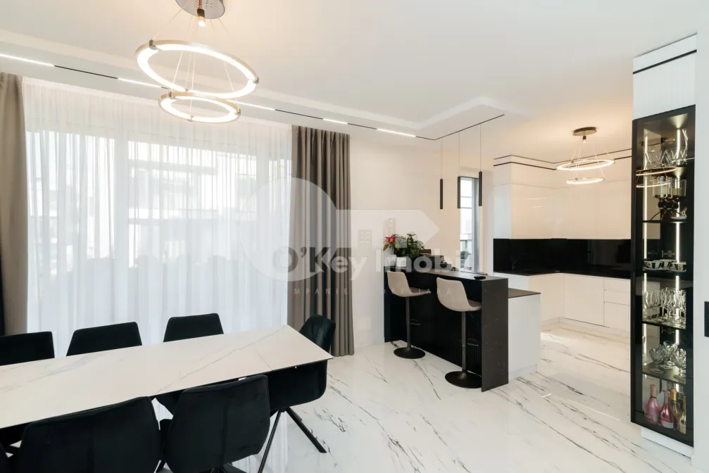 Дом, Ботаника, ПЭШУНИЛОР