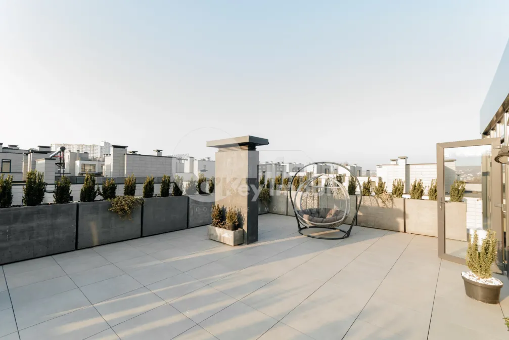 Casă, Botanica, PĂȘUNILOR