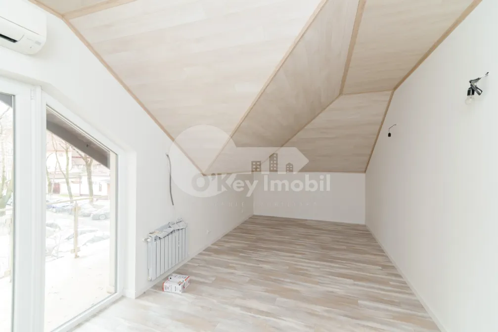 Oficiu, Centru, SFATUL ȚĂRII