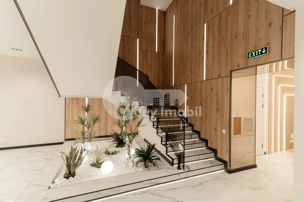 Комм. помещение, Центр, ТИГИНА