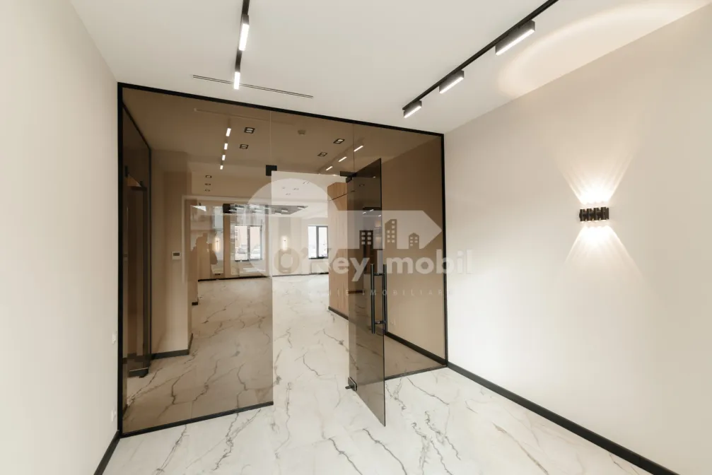 Комм. помещение, Центр, ТИГИНА