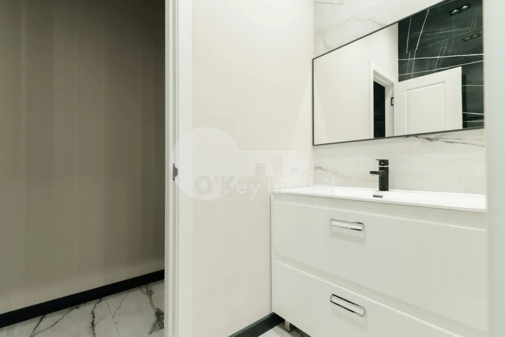 Комм. помещение, Центр, ТИГИНА