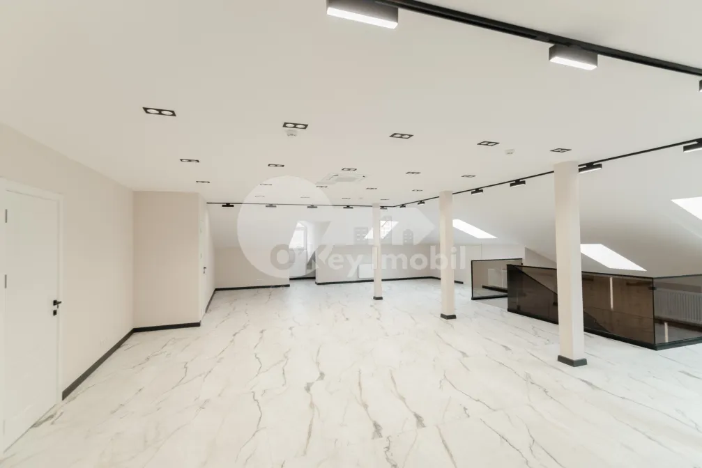 Комм. помещение, Центр, ТИГИНА