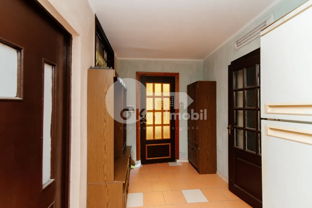 Квартира, Ботаника, САРМИЗЕДЖЕТУСА