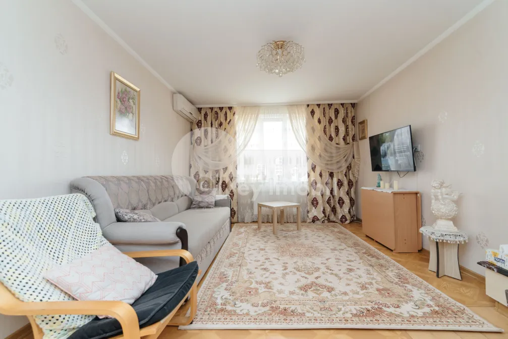 Apartament, Poșta Veche, CEUCARI