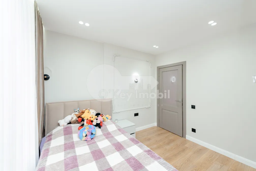 Apartament, Râșcani, RENAȘTERII NAȚIONALE