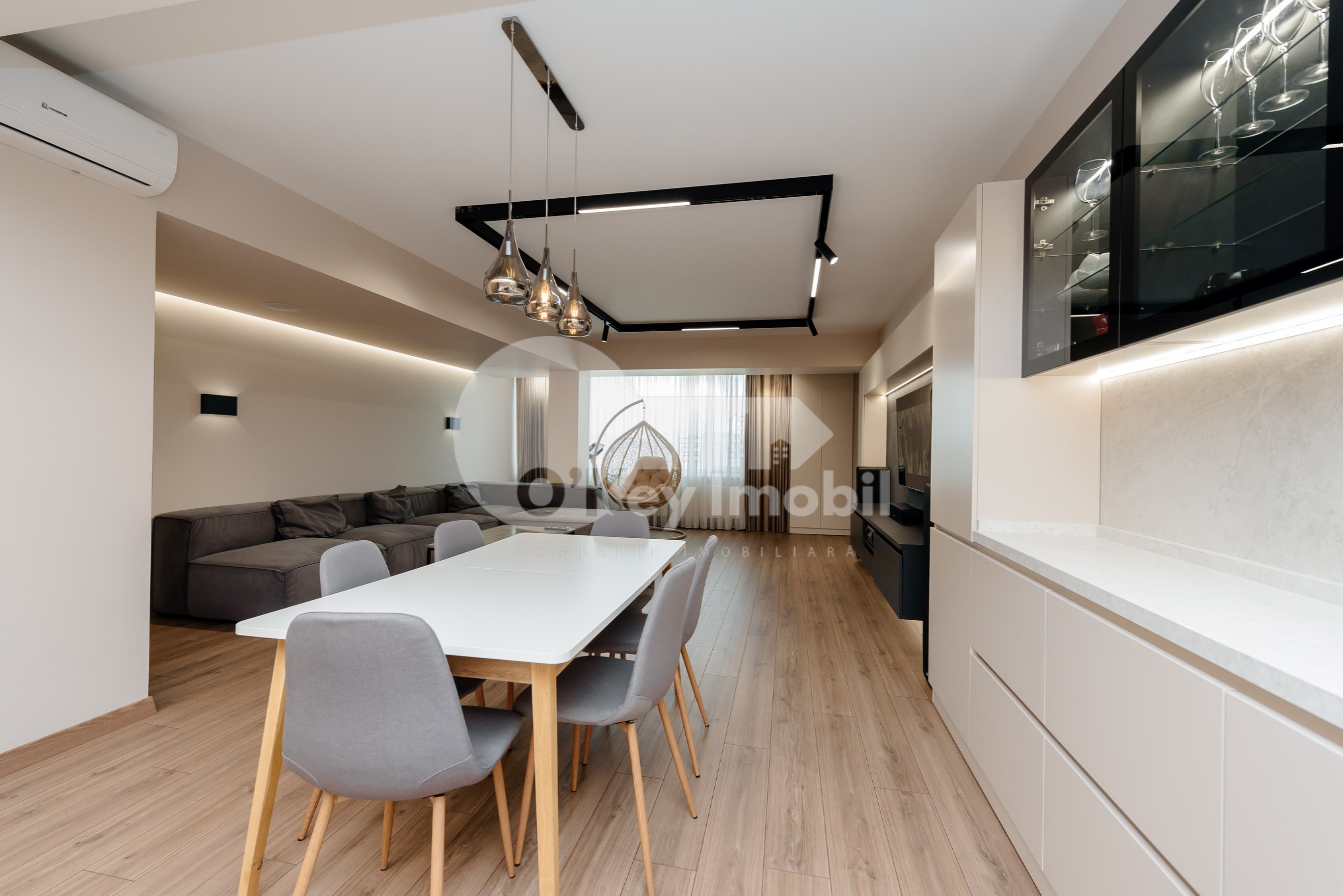 Квартира, Центр, ПЕТРУ РАРЕШ